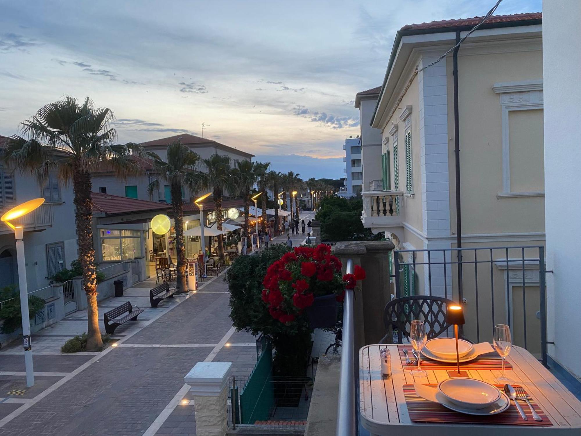 Zi Maria Hotel Marina di Cecina Bagian luar foto