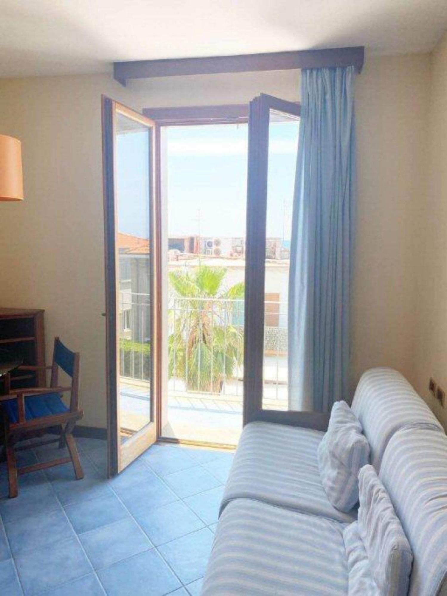 Zi Maria Hotel Marina di Cecina Bagian luar foto