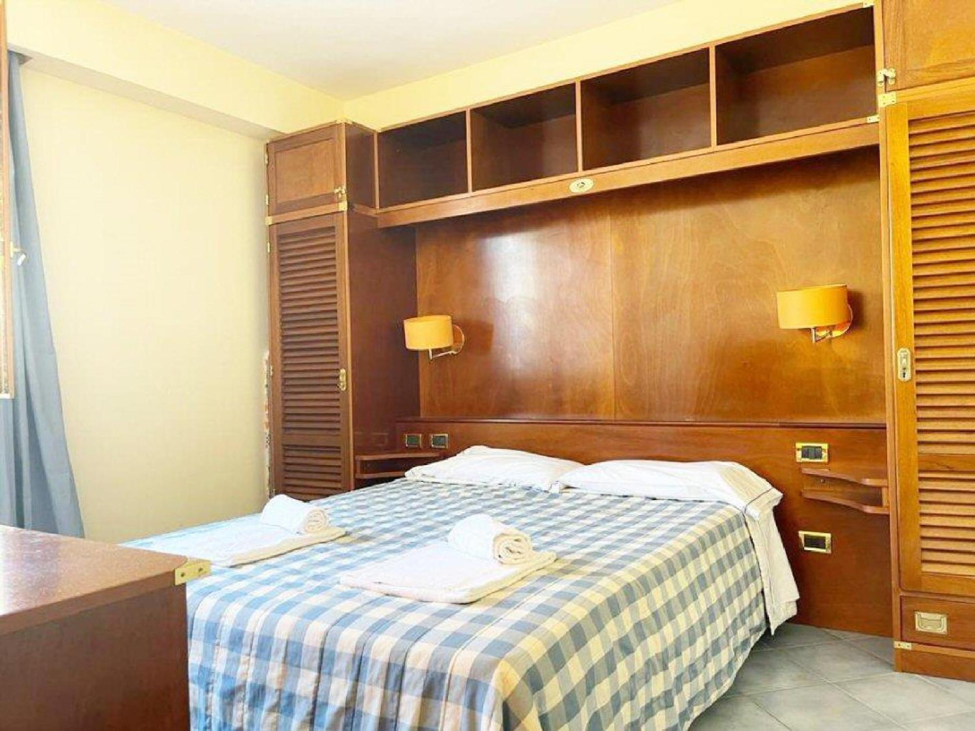 Zi Maria Hotel Marina di Cecina Bagian luar foto