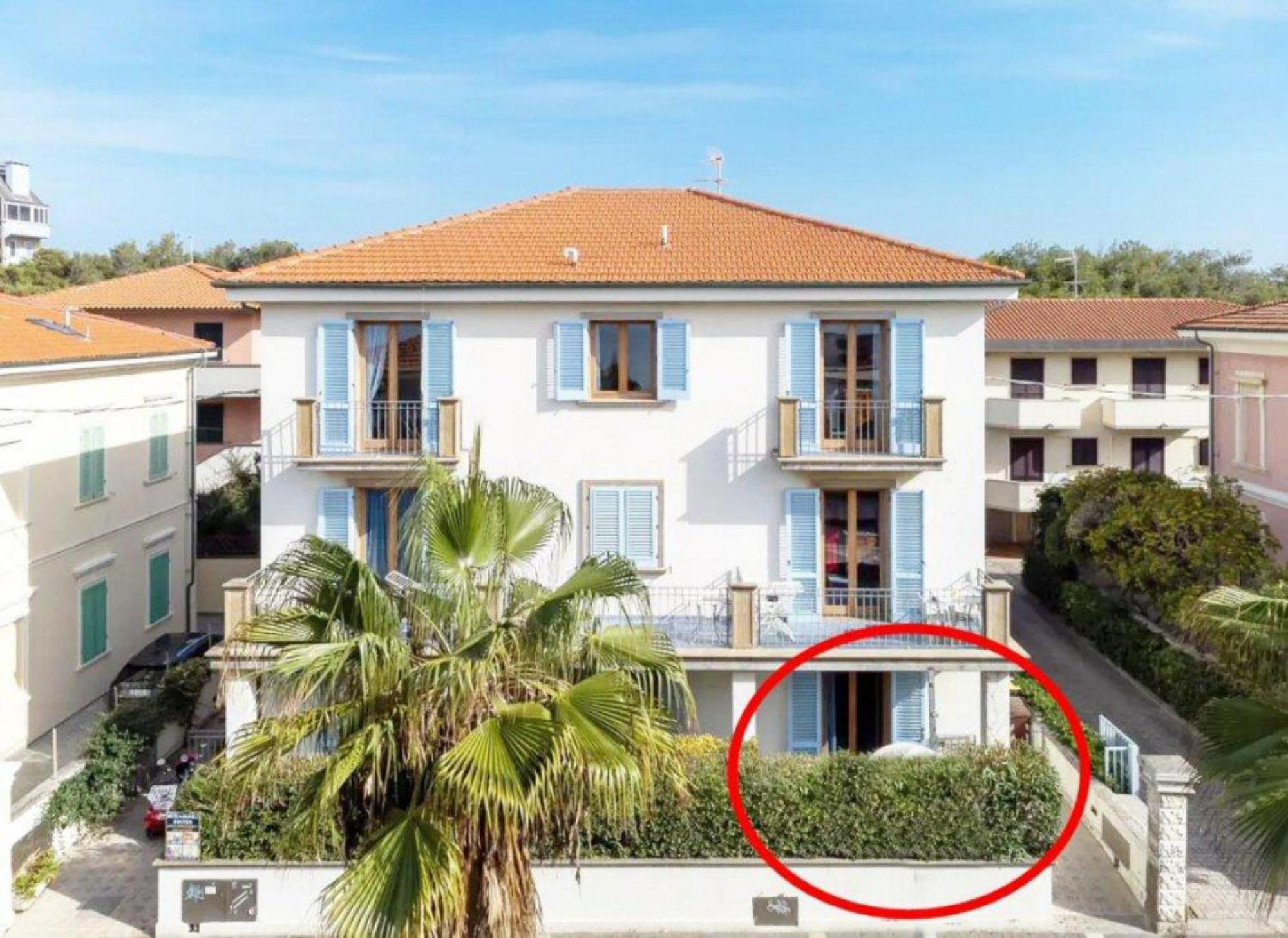 Zi Maria Hotel Marina di Cecina Bagian luar foto