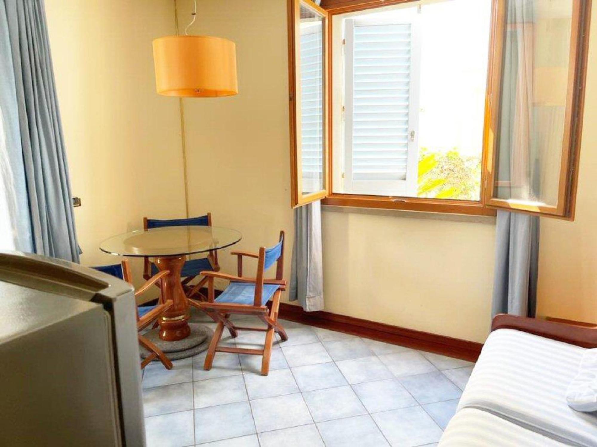 Zi Maria Hotel Marina di Cecina Bagian luar foto